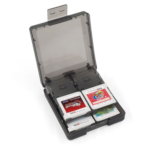 CYBER・カードケース16（3DS用）〈クリアブラック〉最大16枚の3DS／DS用ゲームカードを収納出来ます。