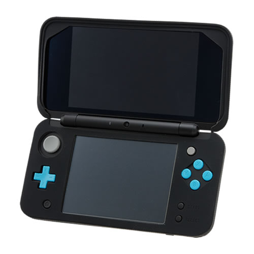 CYBER・シリコンカバー（New 2DS LL用）〈ブラック〉を装着