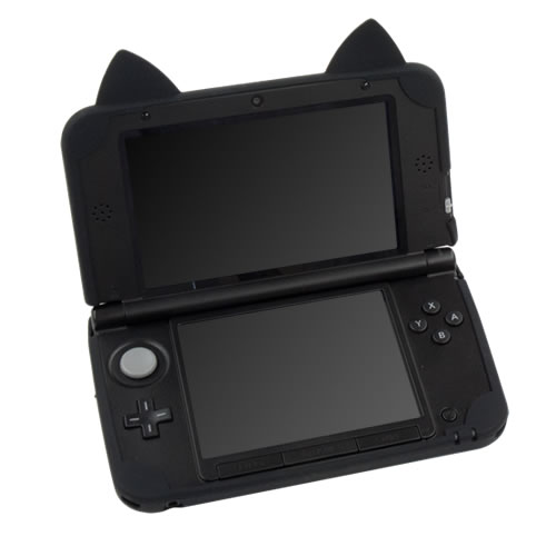 CYBER・シリコンカバー ねこにゃん（3DS LL用）〈クロ〉を3DS LLブラックに装着