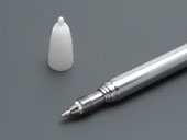 黒ボールペンを内蔵