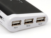 USBポートを3つ搭載！