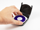 UMDを本製品にセットして……