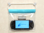 壁に固定する用の吸盤式フックを2個同梱！