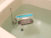 水に落としても浮き上がるフロート設計！