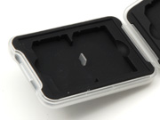 内部は緩衝性に優れるシリコンラバー採用