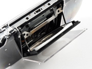 ケースを装着したままUMDも交換可能